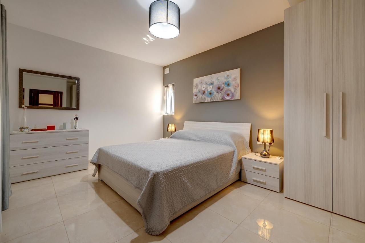 Stylish Bright And Airy Apart In Central Bugibba San Pawl il-Baħar Eksteriør bilde